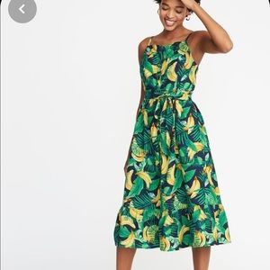 **Sold**Old Navy Summer Midi Dress